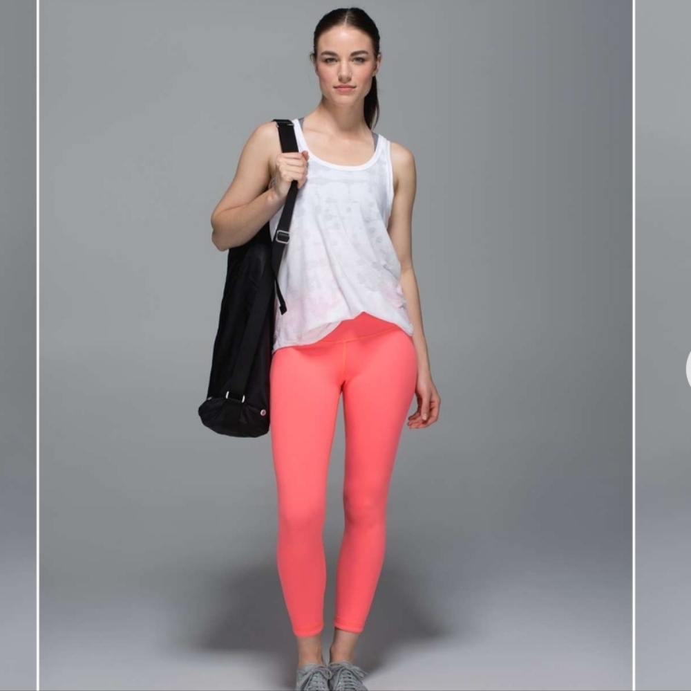 lululemon High Tighs Yoga High-Rise Pant with 25" Size 8 Like New